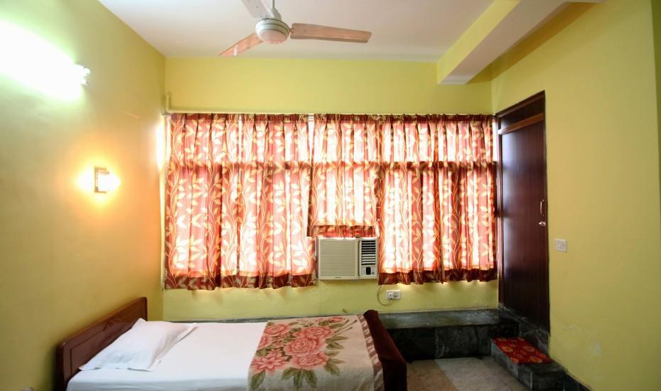 Kim Lawn Guest House โกลกาตา ภายนอก รูปภาพ