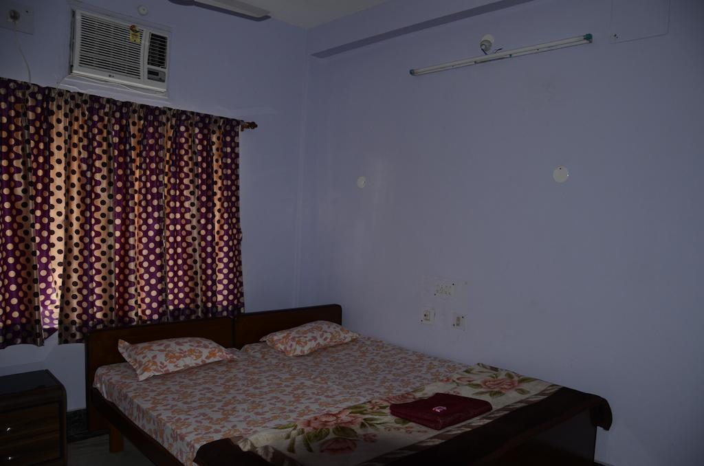Kim Lawn Guest House โกลกาตา ห้อง รูปภาพ